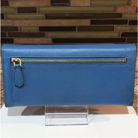 PRADA Saffiano Leather Continental Wallet πππ₯ - Picture 5 of 17